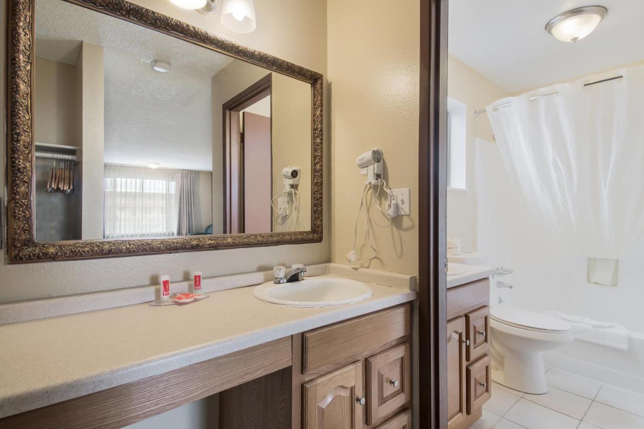 Econo Lodge Inn & Suites Hoquiam Екстериор снимка