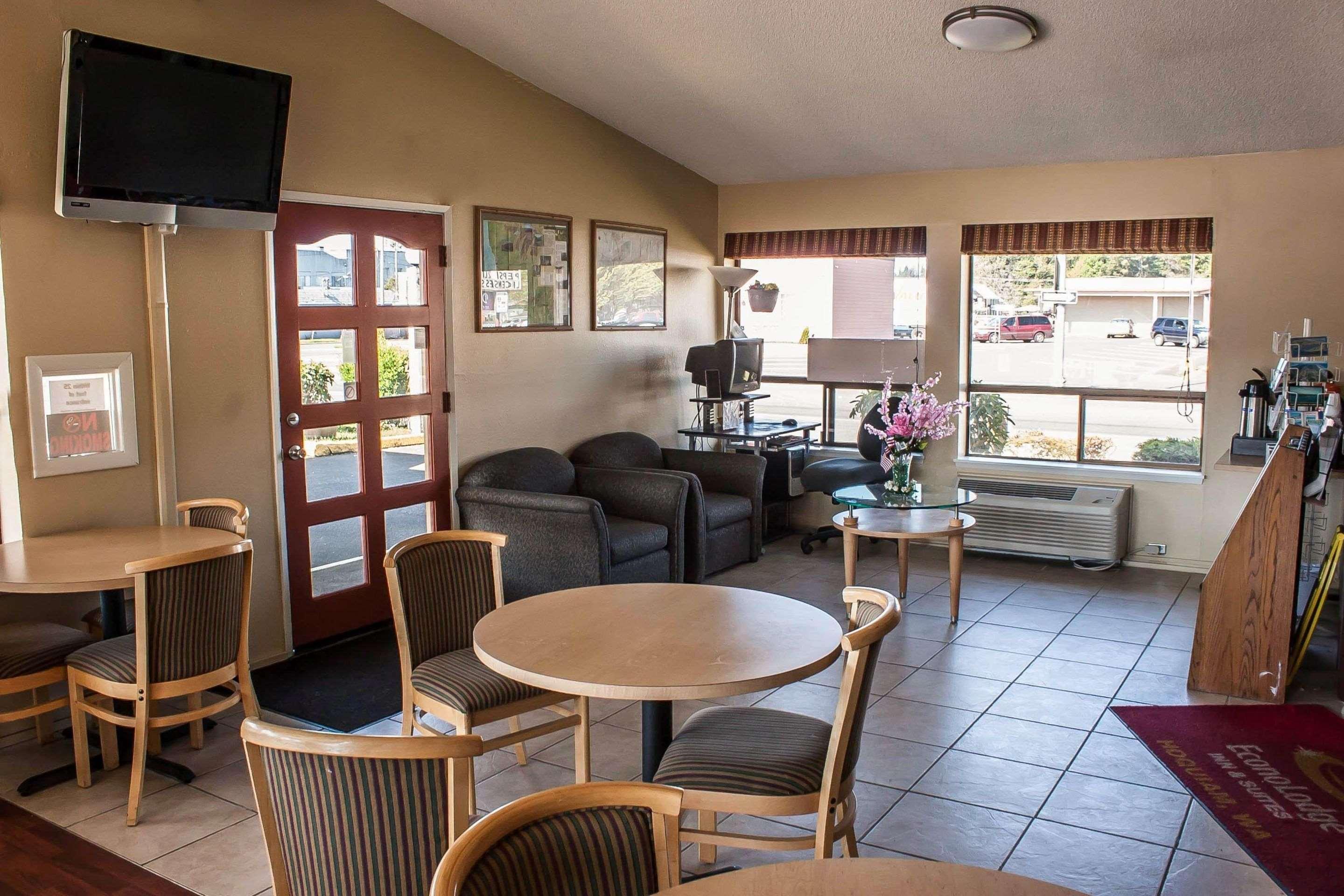 Econo Lodge Inn & Suites Hoquiam Екстериор снимка