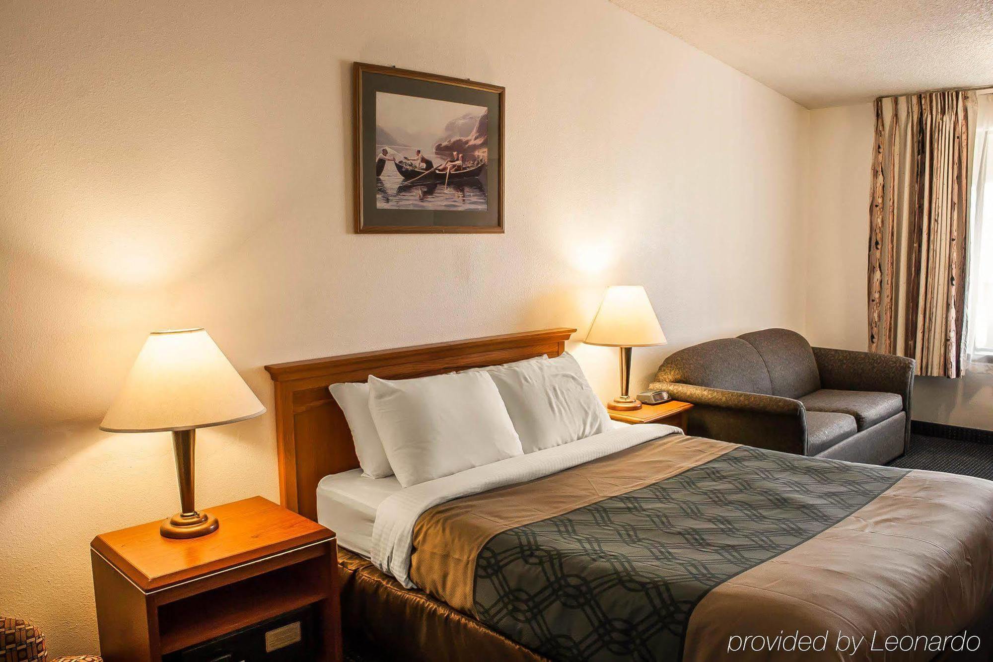 Econo Lodge Inn & Suites Hoquiam Екстериор снимка